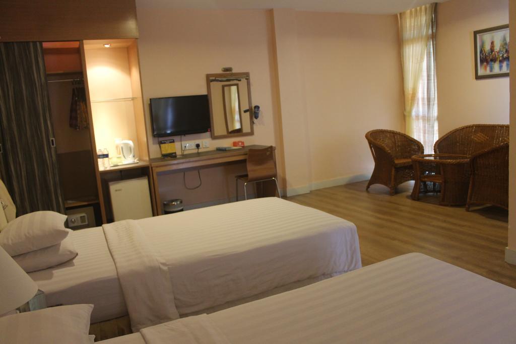 Aldy Hotel Stadthuys Malacca Екстер'єр фото