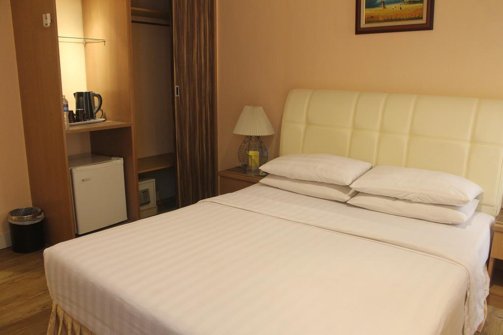 Aldy Hotel Stadthuys Malacca Екстер'єр фото