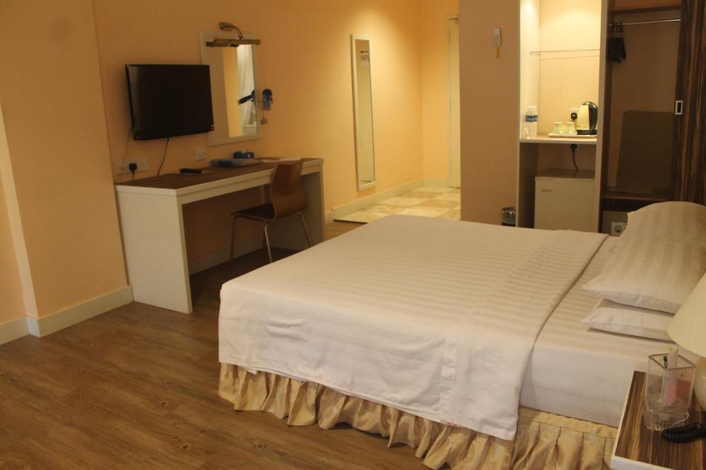 Aldy Hotel Stadthuys Malacca Екстер'єр фото